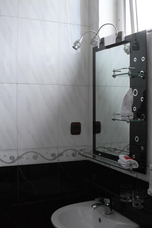 Afarensis International Hotel Addis Ababa Quarto foto