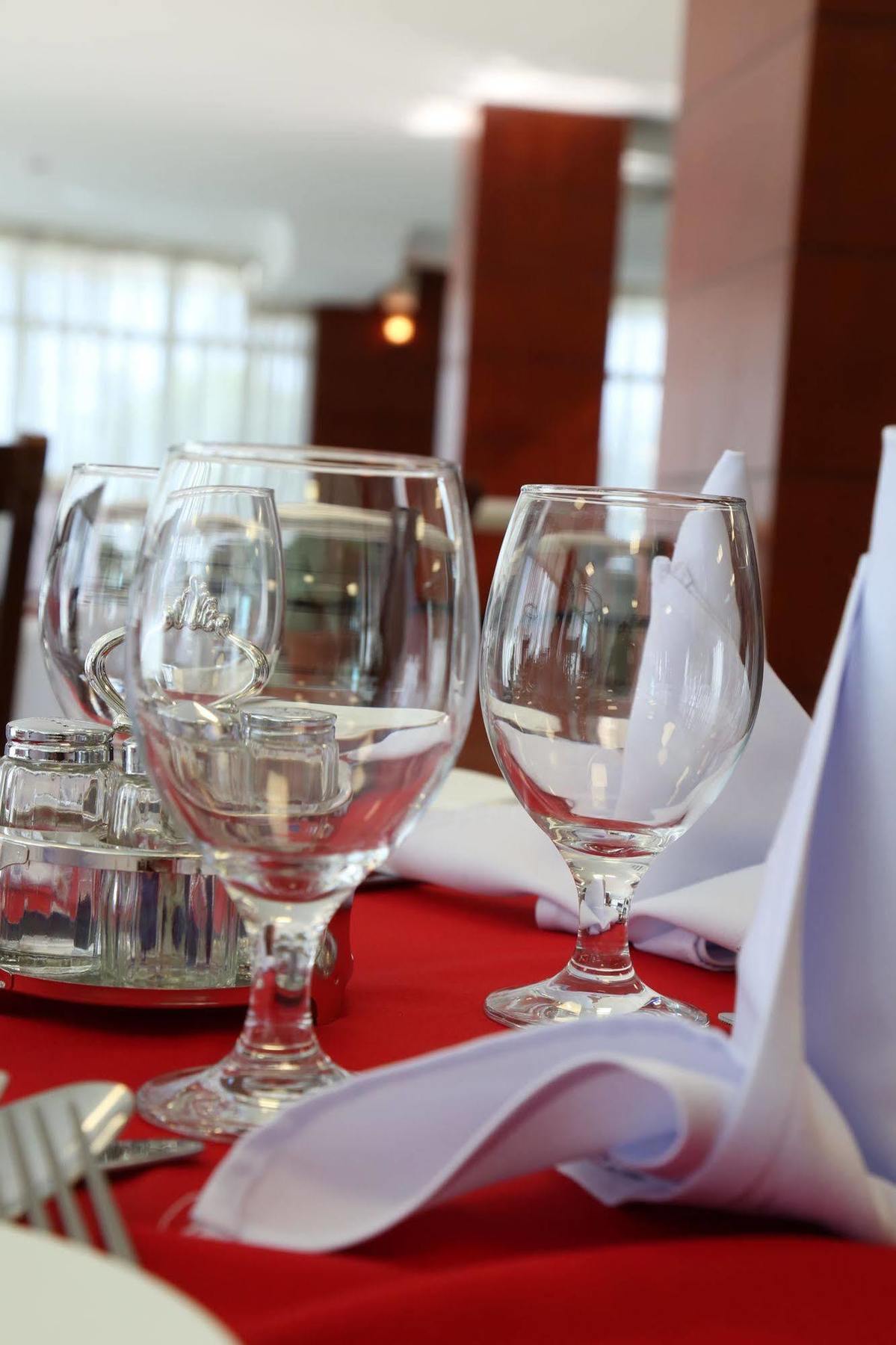 Afarensis International Hotel Addis Ababa Exterior foto